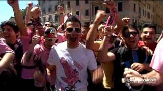 Tifosi Palermo quotinvasionequot di Roma  per la finale [upl. by Fronnia]