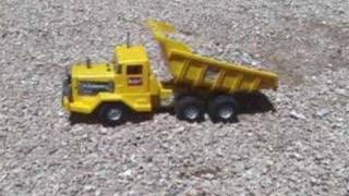 Vintage Marx Big Job Dump Truck [upl. by Berneta]