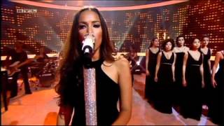 HD Leona Lewis Run Live Amazing Performance 111111 [upl. by Fitz477]