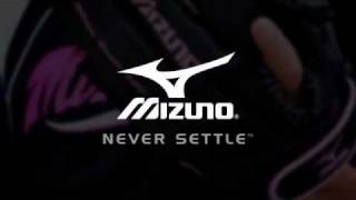 Mizuno Finch Signature Glove [upl. by Trilbee219]