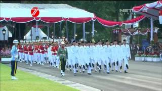 Upacara Penurunan Bendera Merah Putih di Istana Merdeka  17 Agustus 2016 [upl. by Asserac]