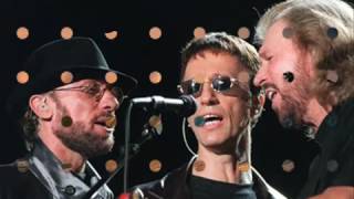 Bee Gees  Reaching Out  com legenda [upl. by Otrebile]