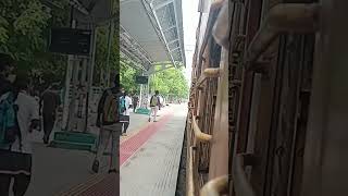 Sengottai Madurai Passenger arrives Tirumangalam railway station [upl. by Aenahs748]