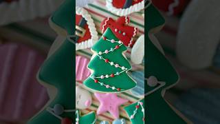 Christmas Tree 🎄🩷 enlightenedbakery sugarcookies royalicing christmascookies [upl. by Miguel]