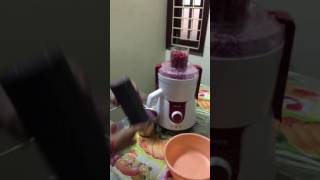 Best pomegranate juice with Philips Juicer HL7705 [upl. by Dlanigger]