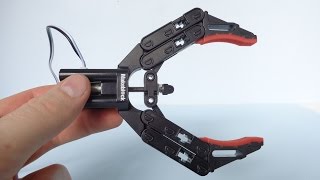 Makeblock Robot Gripper unboxing and testing [upl. by Reniar]