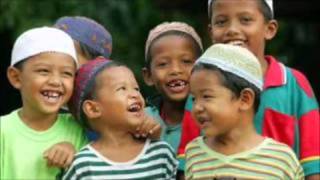 Sing children of the world by Dawud Wharnsby Ali [upl. by Refiffej]