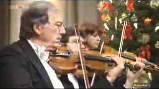 A Corelli 6 6 Concerto grosso op 6 Nr 8 VI Pastorale [upl. by Nelo]