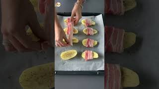 Batata assada no forno com bacon defumado [upl. by Sisenej]