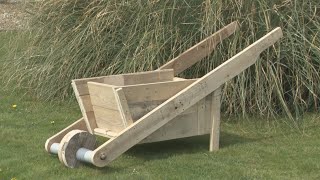 Man makes FREE Wheelbarrow from Pallet woodAND IT WORKS [upl. by Nylrebma814]