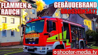 🔥 Gebäudebrand mit Flammen amp Rauch 🔥  🚒 Feuerwehr im Großeinsatz 🚒 [upl. by Shinberg]