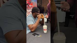 Dereck Chisora couldn’t wait to dig into a FiveGuys burger after the press conference 😅 [upl. by Rutherfurd]