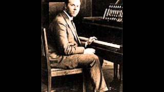 Walter Gieseking plays Debussy Préludes Book II No 9 [upl. by Leen690]