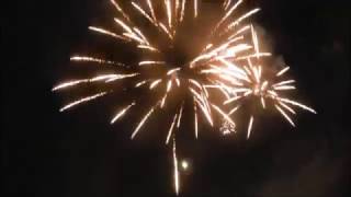 Silvester Feuerwerk in Wien 2016  2017 Vienna fireworks show [upl. by Oinotnanauj910]