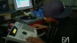 Heatmakerz Rsonist  Beat Making  Smack DVD  MPC2000xl [upl. by Refanej]