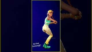 Fortnite Show Em Off Emote With Aura Skin Thicc 🍑😍🥵😱 [upl. by Attolrac]