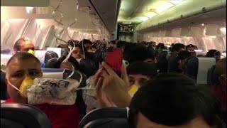 Pasajeros sangran en avión en India por falta de presurización [upl. by Atires730]