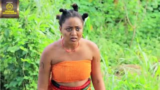 NE REGARDEZ PAS SEUL CET INTÉRESSANT FILM ROYAL IL VOUS FERA PLEURER REGINA DANIELS  Film Nigerian [upl. by Veronique]