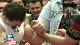 Pro armwrestler vs Pro bodybuilder [upl. by Yelsna781]