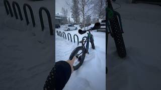 Estas son las fat bikes ideales para terrenos adversos como la nieve 🚲 por sus llantas gruesas [upl. by Wojcik]