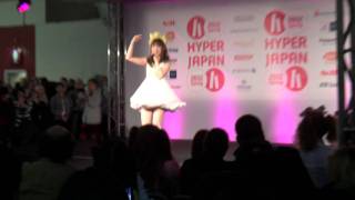 「Perfectarea complete」by Natsuko Aso  At Hyper Japan 2012 Stage Performance [upl. by Helbon]