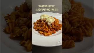 Jagdwurst mit Tomatensoße und Spirelli [upl. by Evelina8]