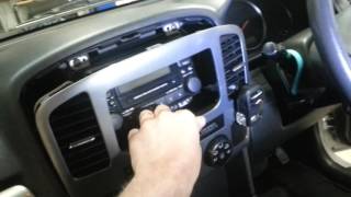 How to remove the radio form a Suzuki Grand Vitara 2005 [upl. by Whale866]