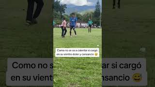 Que le abollaran a su bb eso sí calentó a la doñita 😅⚽ skills sports deportes soccer futbol [upl. by Nniuqal442]