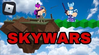 I played INSANE ROBLOX SKYWARS bedwars [upl. by Lhary68]