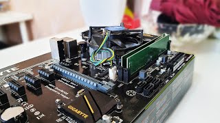 How to Mount CPU and Cooler on Intel 1151 socket [upl. by Leela992]