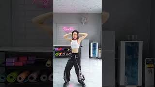 Tiktok Trend  Hey Lola  Iggy Azalea  Choreo Lamzbiboy  Trang Pro Dance Fitness [upl. by Mckenzie936]