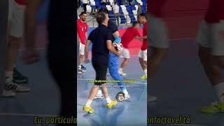 GOLEIRO DE CALÇA BEM OU MAL futebol brfutsal futsal [upl. by Euqinorev174]