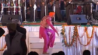 Gurdas Maan Live Performance ਬੂਟ ਪਾਲਸ਼ਾਂ [upl. by Ransom353]