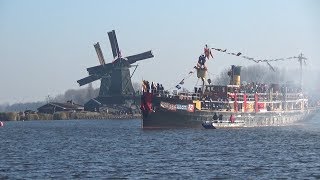 Landelijke intocht van Sinterklaas in Zaandijk 2018 [upl. by Ahtan]