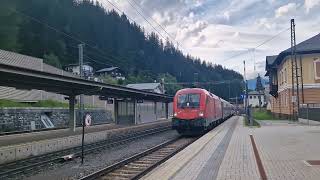 Einfahrt des EuroCity 1215 am 13072024 in Bad Gastein [upl. by Eiznekam358]