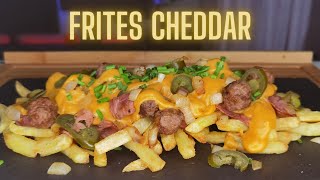 FRITES MAISON au CHEDDAR BACON ET MINI BOULETTES DE VIANDE [upl. by Neerehs724]