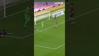 Iñakiiiiiiiii ✋🛑 laligahighlights shorts fcbarcelona [upl. by Orran]