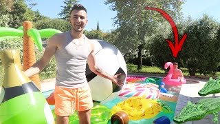 MA PISCINE REMPLIE ENTIÈREMENT DE JEUX GONFLABLES GÉANTS  DÉFIS [upl. by Calli]