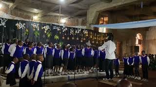 Bwana ndiye mchungaji wangu by chorale  ChristRoi Bugabordc [upl. by Silverman845]