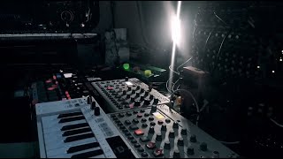 THE SILENCE  Dramatic IDM  Dawless Impro Live Korg Elektron Looper drilltypebeat [upl. by Yriek147]