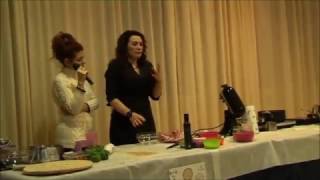 Show Cooking di Pamela Hallmark [upl. by Nivart985]