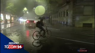 Maltempo allerta arancione in Veneto EmiliaRomagna e Toscana [upl. by Ettevram203]