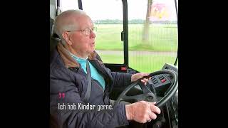 Mit 84 Jahren Schulbusfahrer [upl. by Isiah]