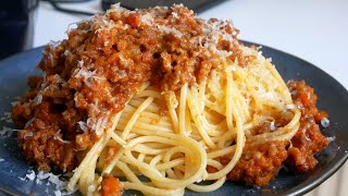 Spaghetti bolognese How to make bolognese sauce Bolognese Recipe [upl. by Mahan489]