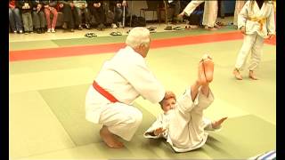 Judo  Un maître japonais à Lannion [upl. by Ophelia]