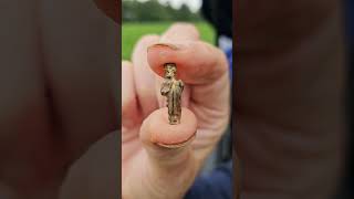 Stunning silver medieval pilgrims badge metaldetecting history [upl. by Klenk]