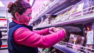 Déstockeurs alimentaires comment cassentils les prix [upl. by Yentruoc]