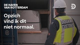 Vreemde containers komen binnen op de Rotterdamse Haven [upl. by Airret]