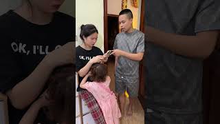 Cô yến bị mất kênh tiktok gần 700k fl [upl. by Llenahs625]