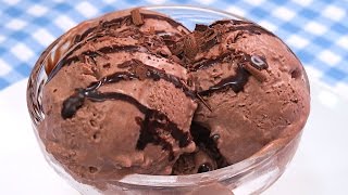 Helado de Chocolate fácil y delicioso  4 Ingredientes y SIN máquina heladera [upl. by Adnerad]